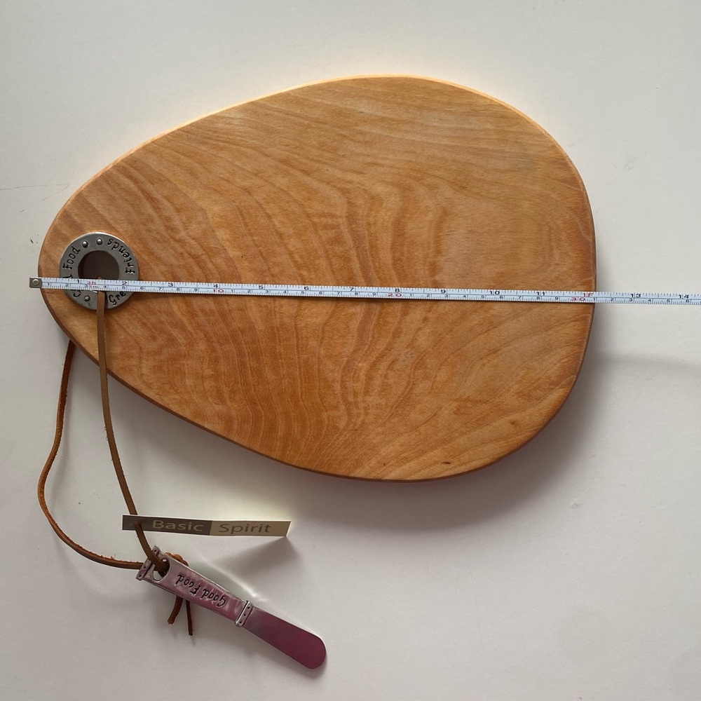 NWT Cutting Board and Cheese Knife Gift Set - Picture 5 of 7